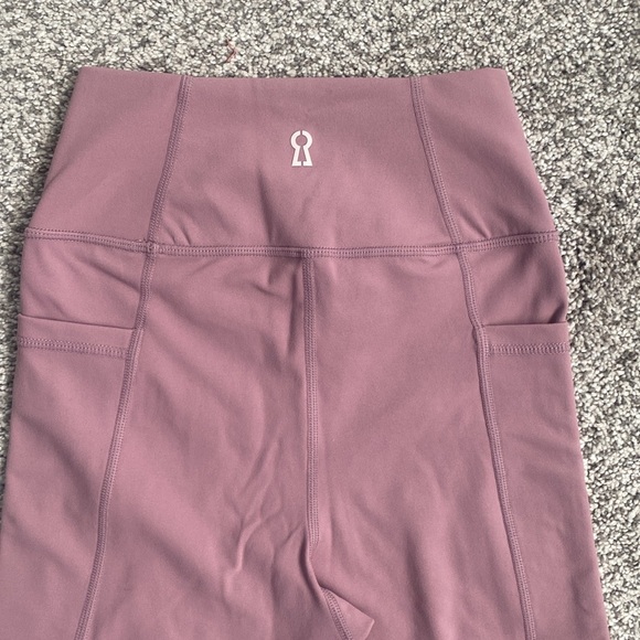 Cara Loren Activewear Leggings - Picture 3 of 4